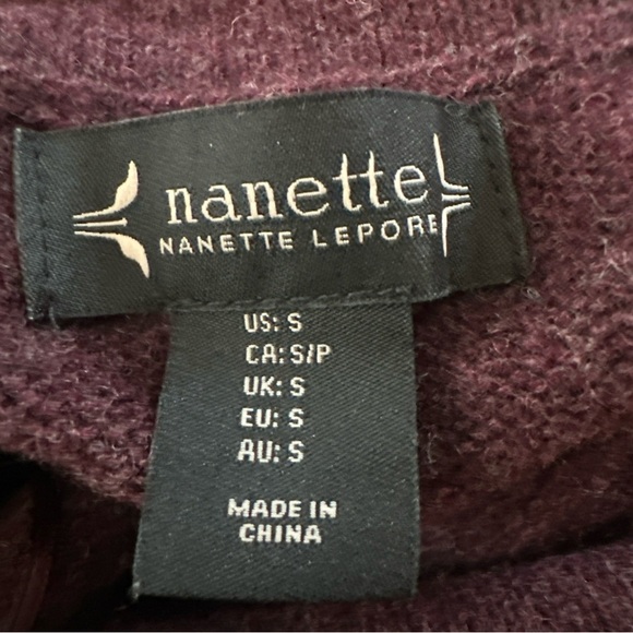 Nanette Lepore Sweater Women's Sz Small Wool Yak Hair Turtleneck Minimalist Plum - Picture 9 of 10